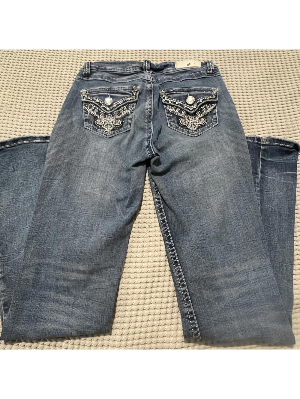 Sexy Couture women's mid rise embellished flap pockets bootcut size 5 28x31
